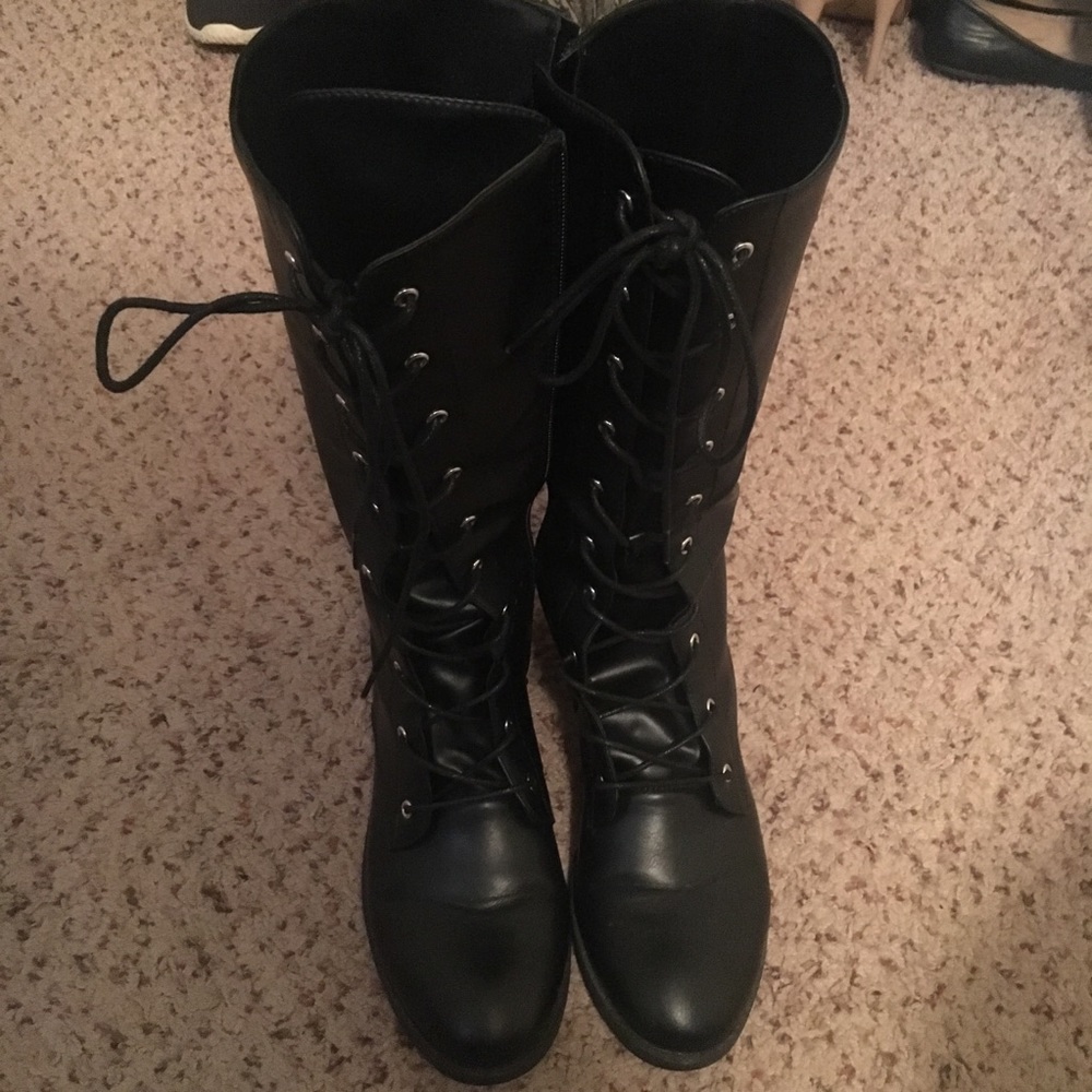 Black boots